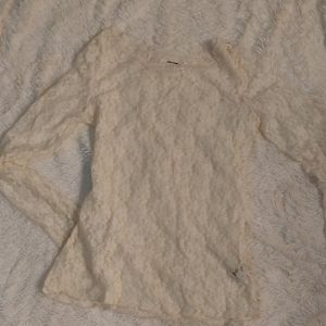 Jrs Lace long sleeve top